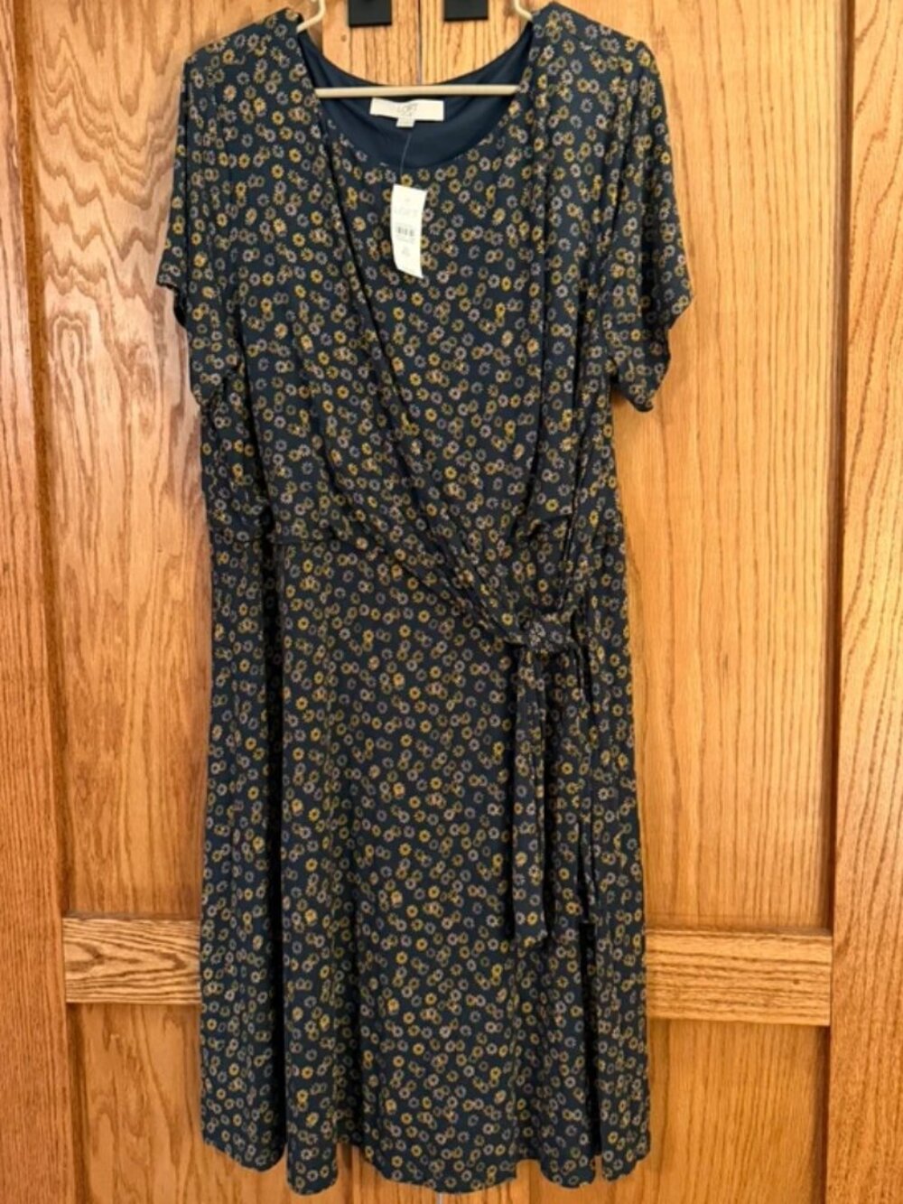 LOFT Midi-dresses